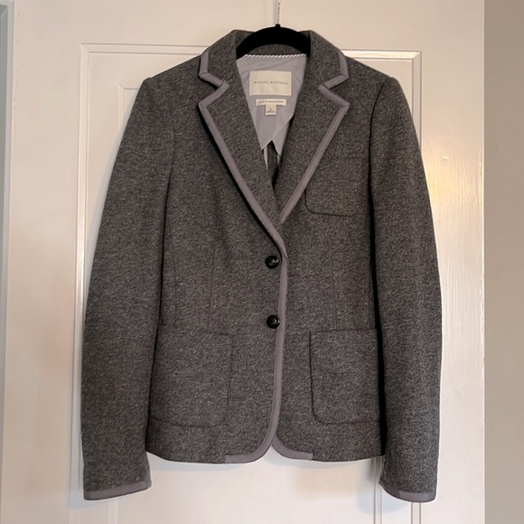 Gray blazer - Picture 2 of 5